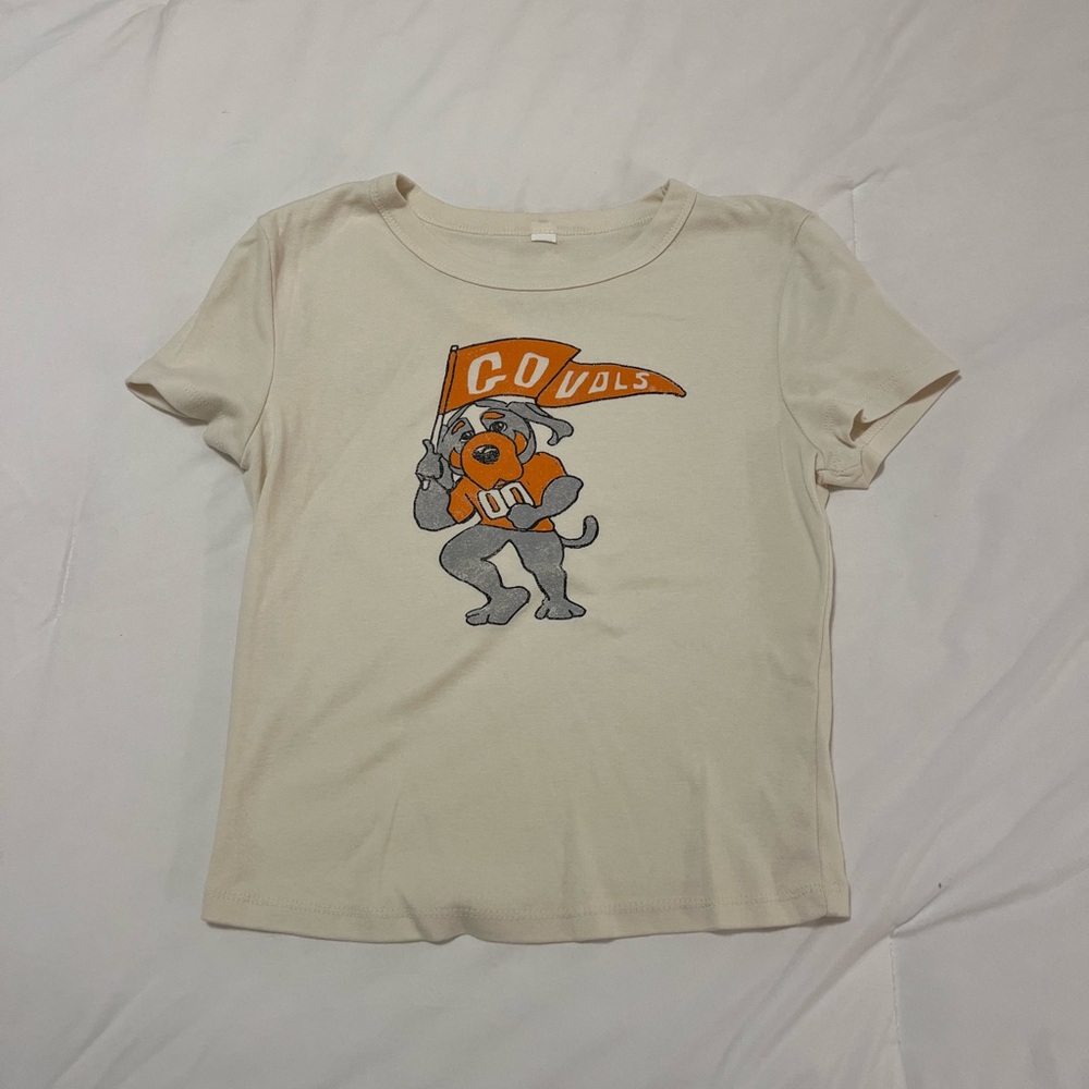 Woman’s Tennessee Cream Graphic T-Shirt